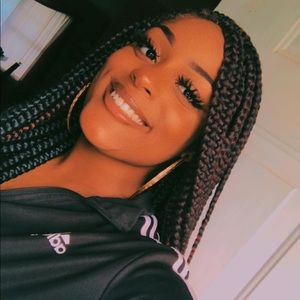 Meet your Posher, Tamia